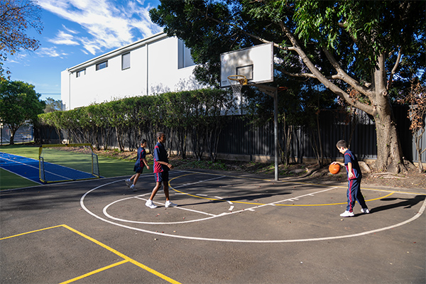 Facilities – Basketball Courts